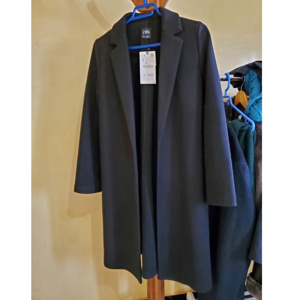 Zara Coat in S